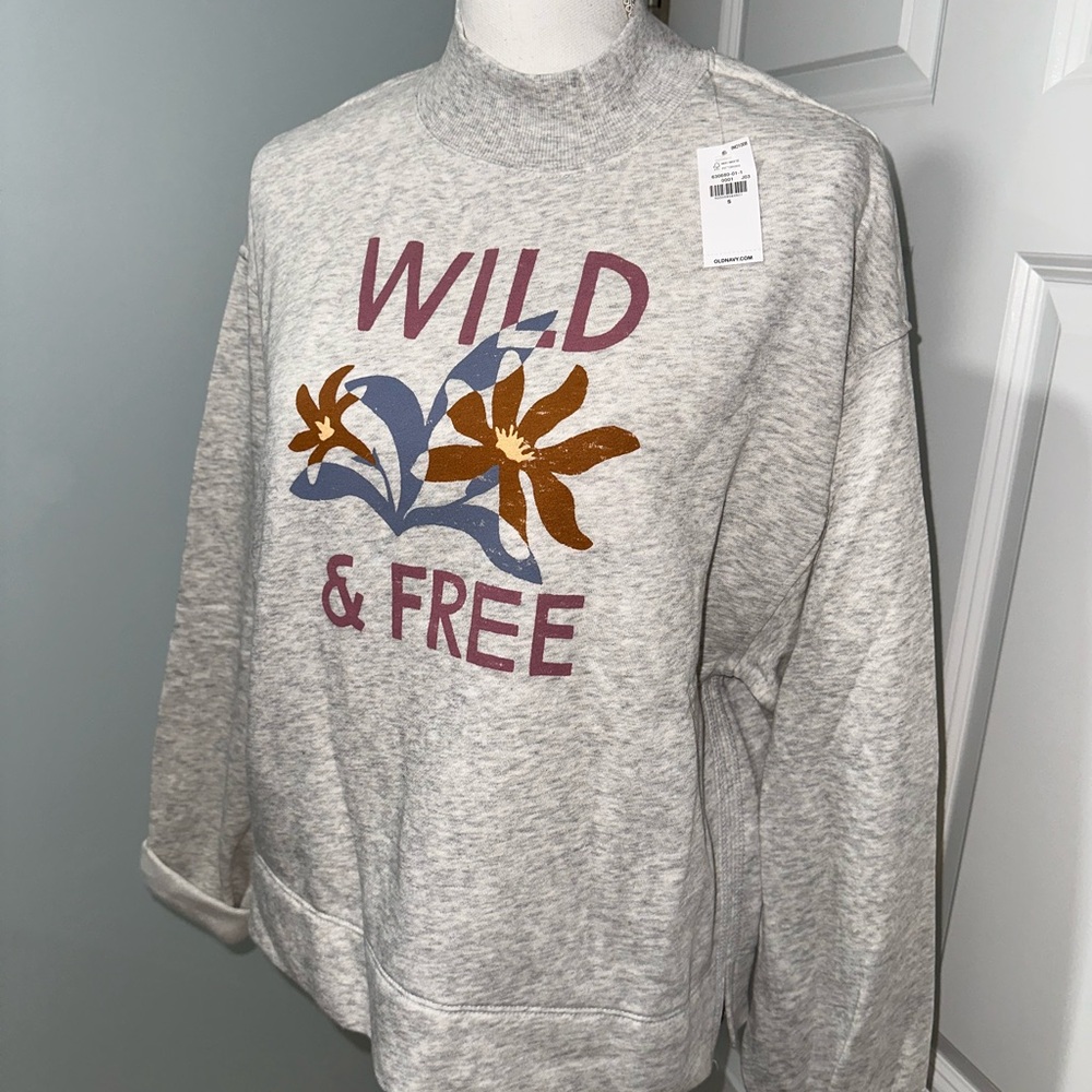old navy wild and free sweatshirt gray graphics nwt small